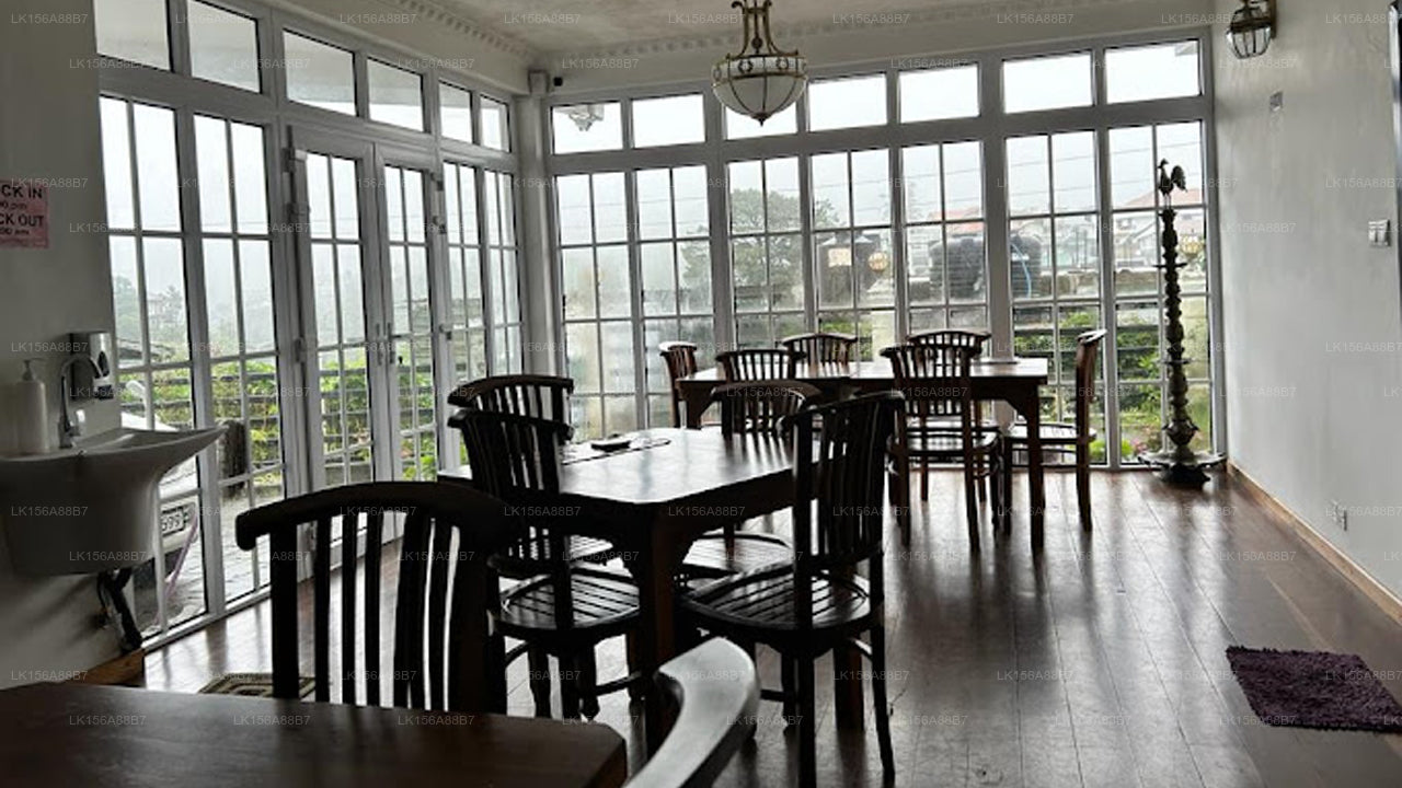 Hotel Sun In Moon Hotel, Nuwara Eliya