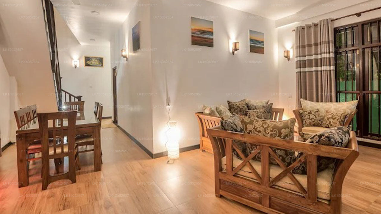 Aura by epic collection, Mirissa