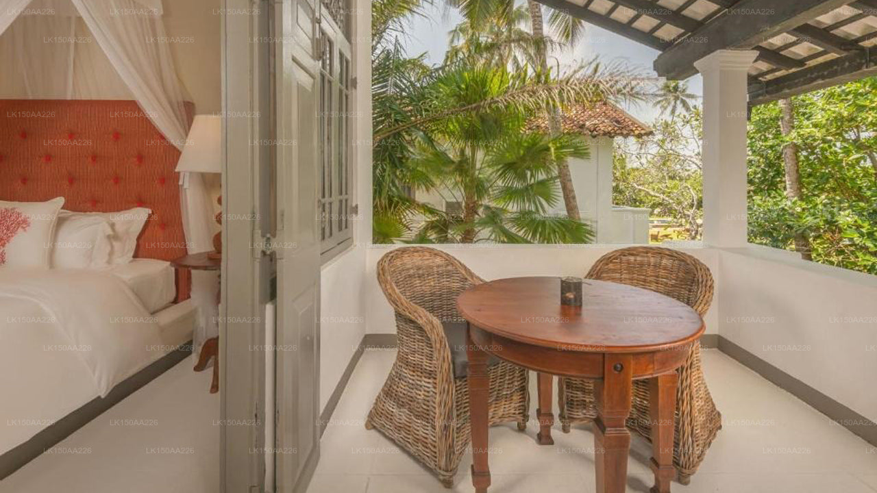 The Villa Bentota by KK Collection