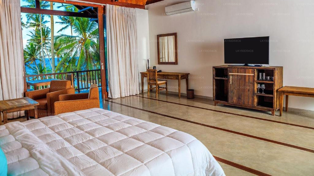 R Degrees Ambalangoda