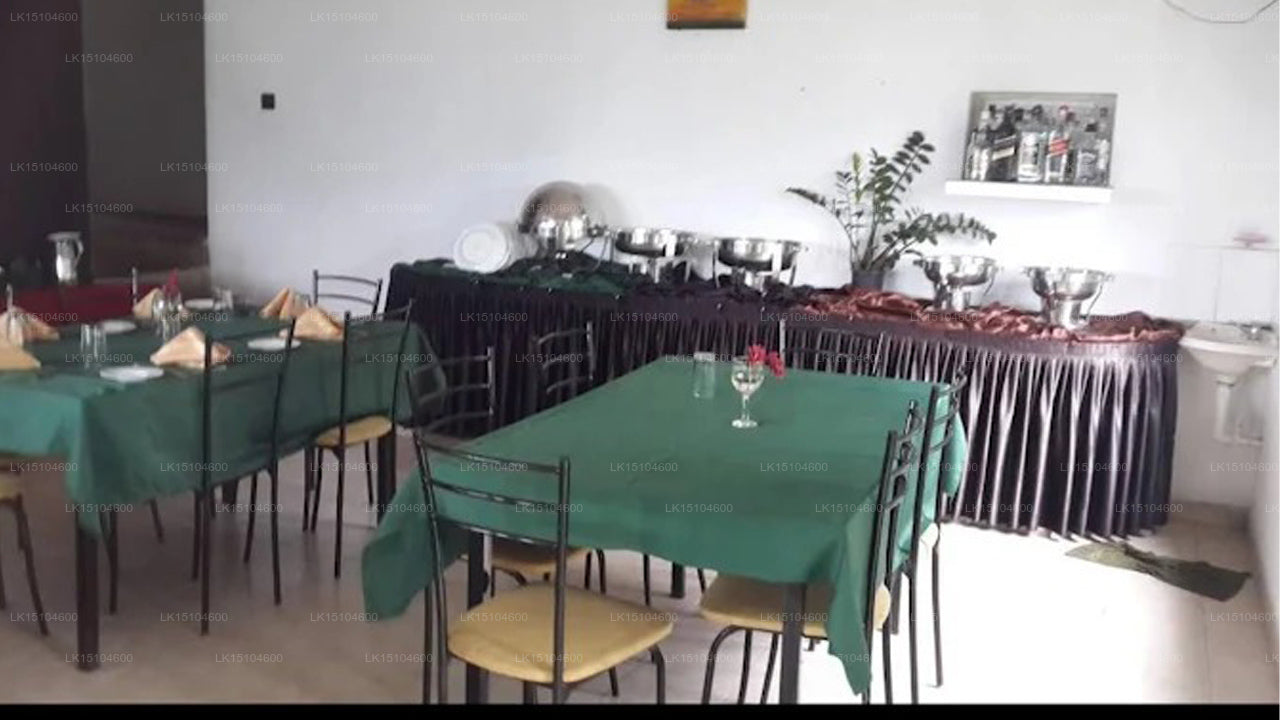 Pine Crest Resort, Kandy