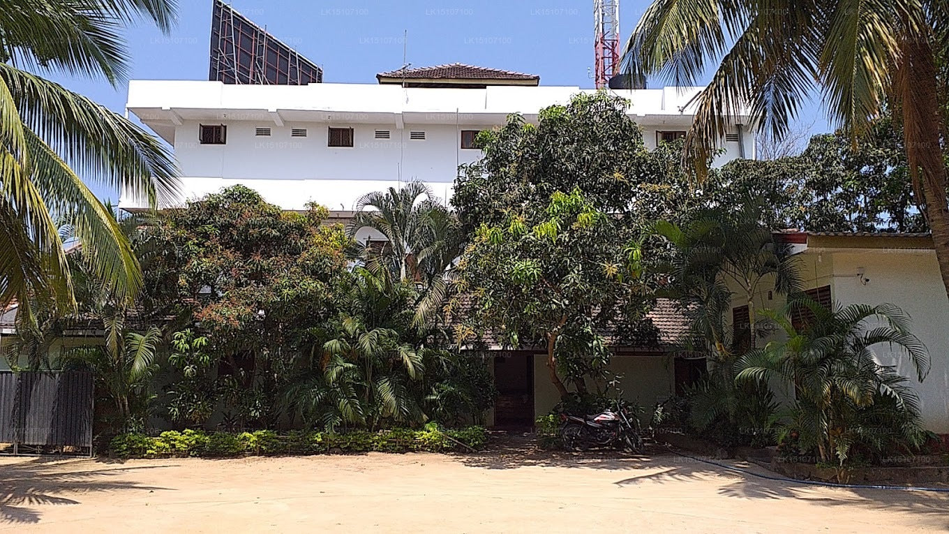Akkaraipattu Guest House, Batticaloa