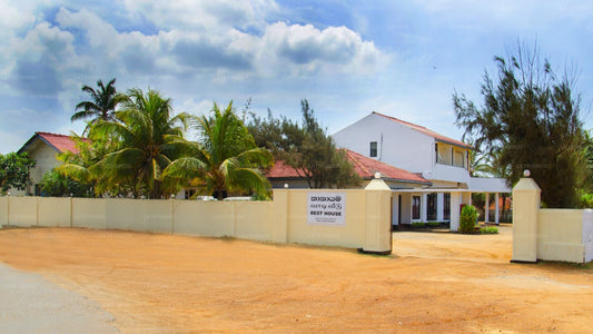 Chilaw Rest House, Chilaw