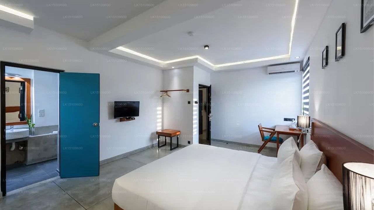 Fern Breeze Resorts, Piliyandala