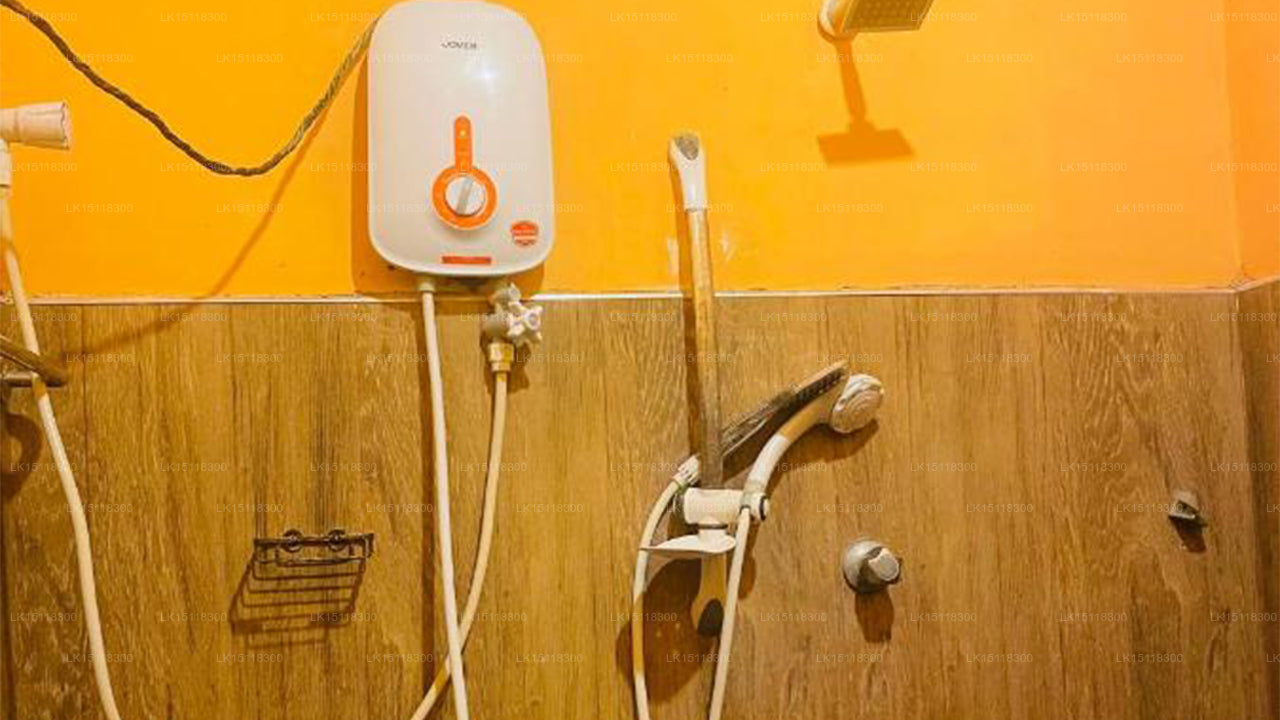 Tissa Lakeside Hotel, Tissamaharama