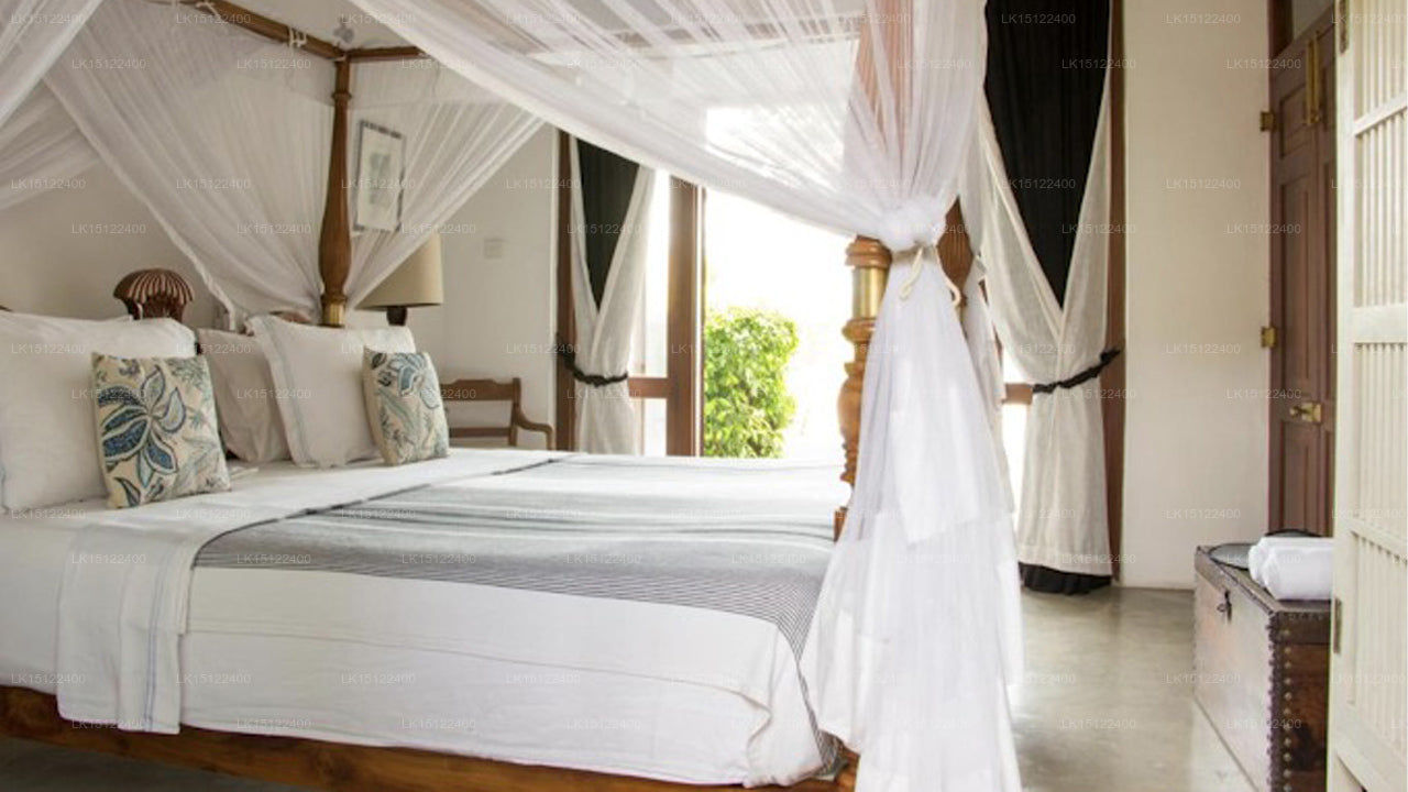 Villa Saldana, Habaraduwa