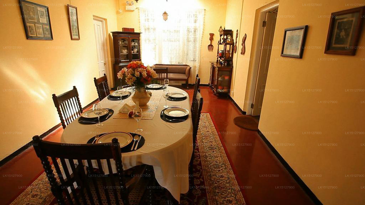 Colonial Holiday Bungalow Senani, Nuwara Eliya