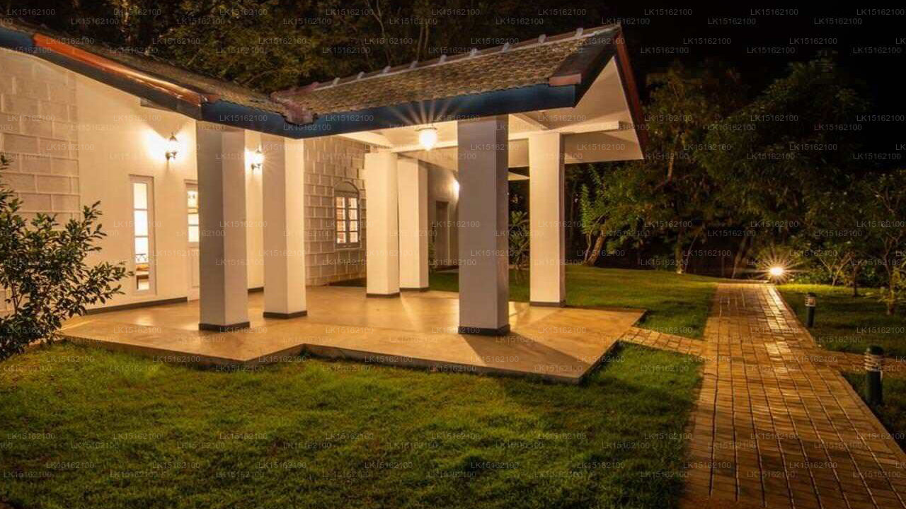 Jan Peterson at Victoria Golf & Country Resort, Kandy