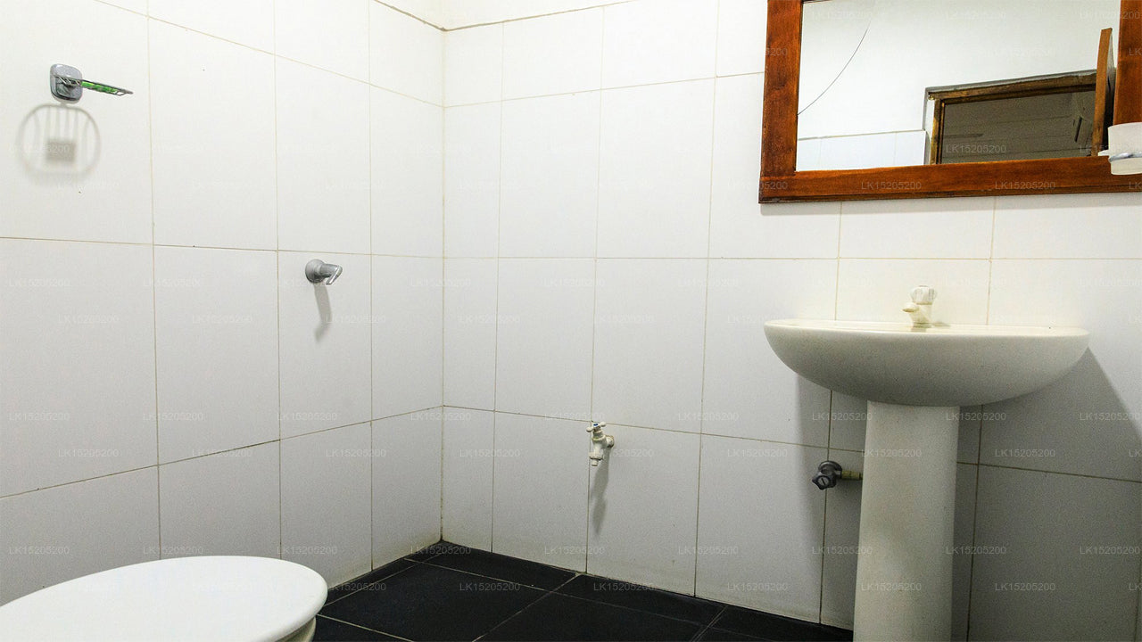 Hotel Leopard Den, Wilpattu