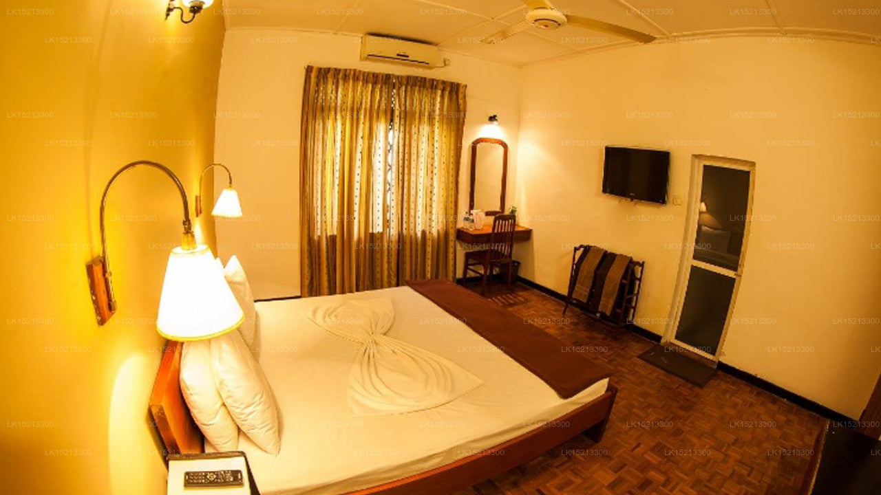 The Village, polonnaruwa