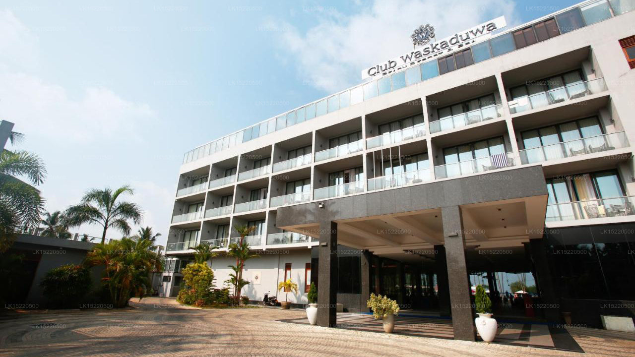 Club Waskaduwa Beach Resort, Kalutara