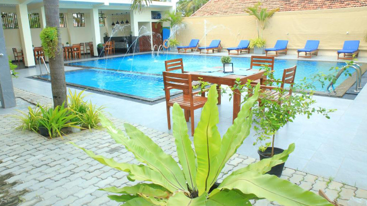 The Ocean Pearl Hotel