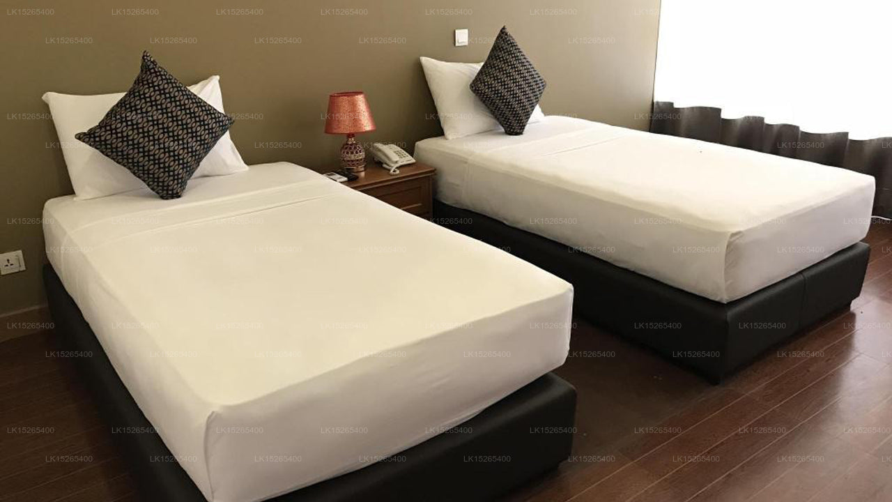 Waves By Tranquil, Negombo