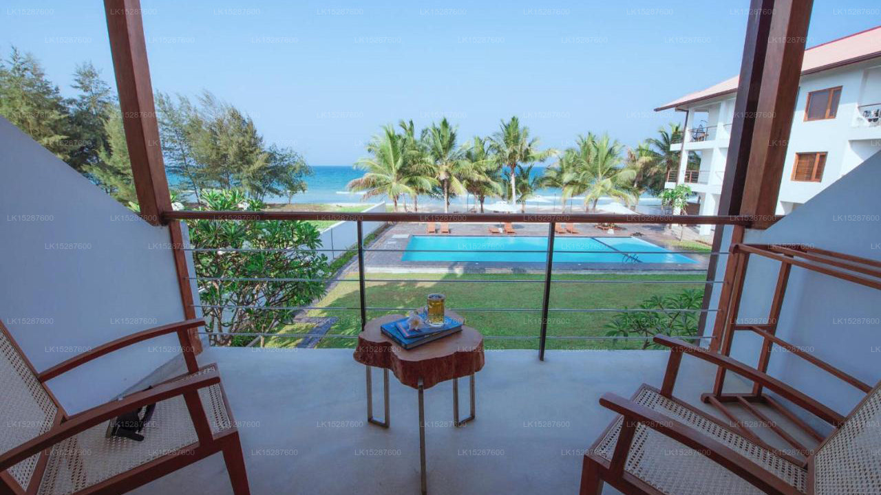 Cardamon Hotel, Nilaveli