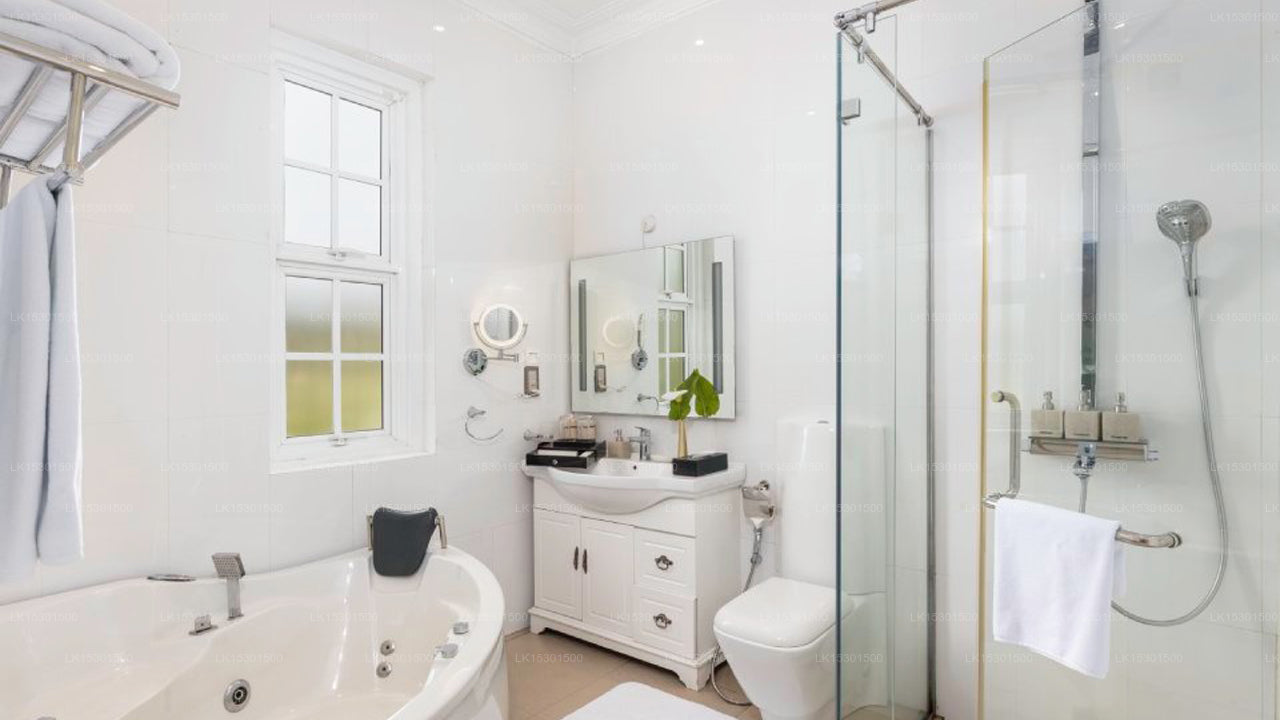 The Westbury Palace, Nuwara Eliya