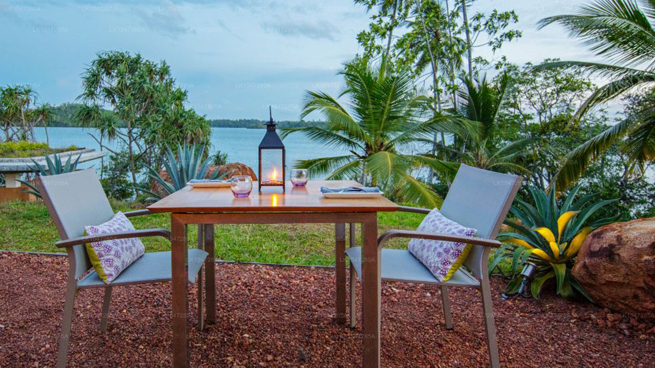 Tri Koggala by Amaya, Koggala