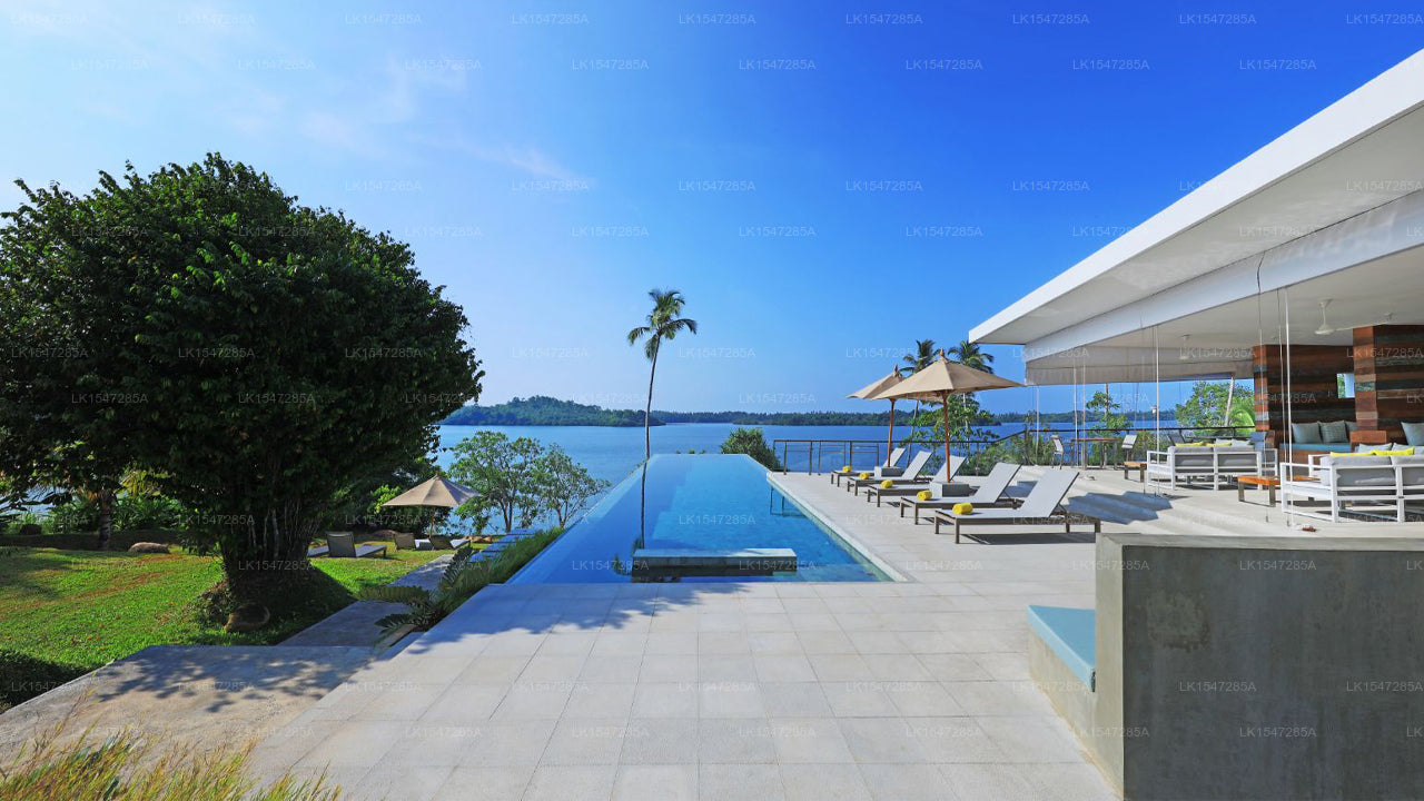 Tri Koggala by Amaya, Koggala