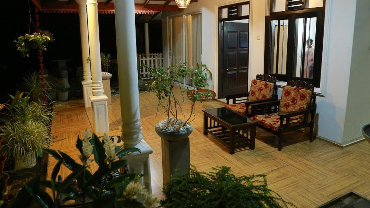 Peacock Heaven, Ahangama