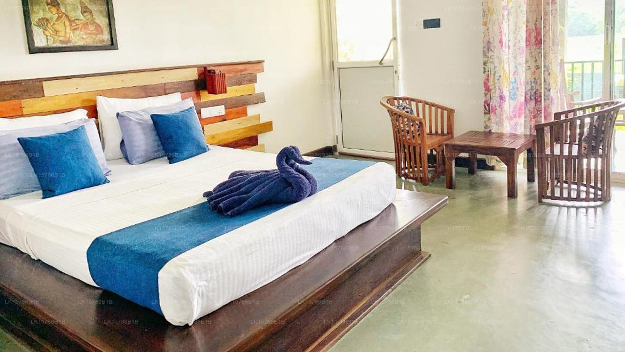 kashyapa Kingdom View Home in Sirigiya