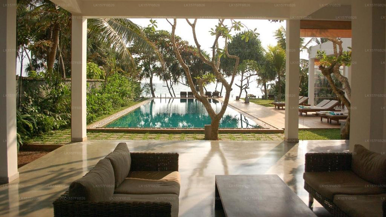 Roman Beach, Hikkaduwa