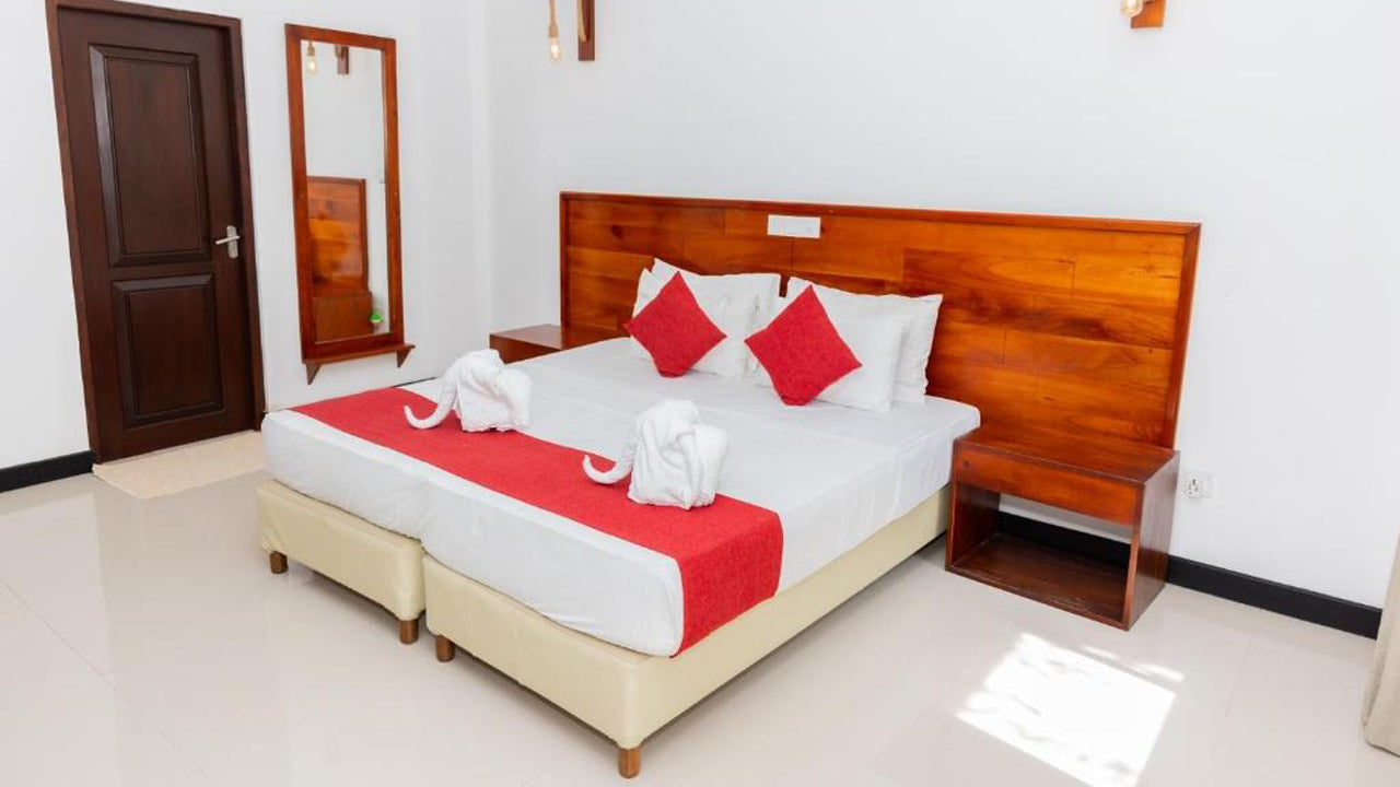 Sea Cloud Hotel, Unawatuna