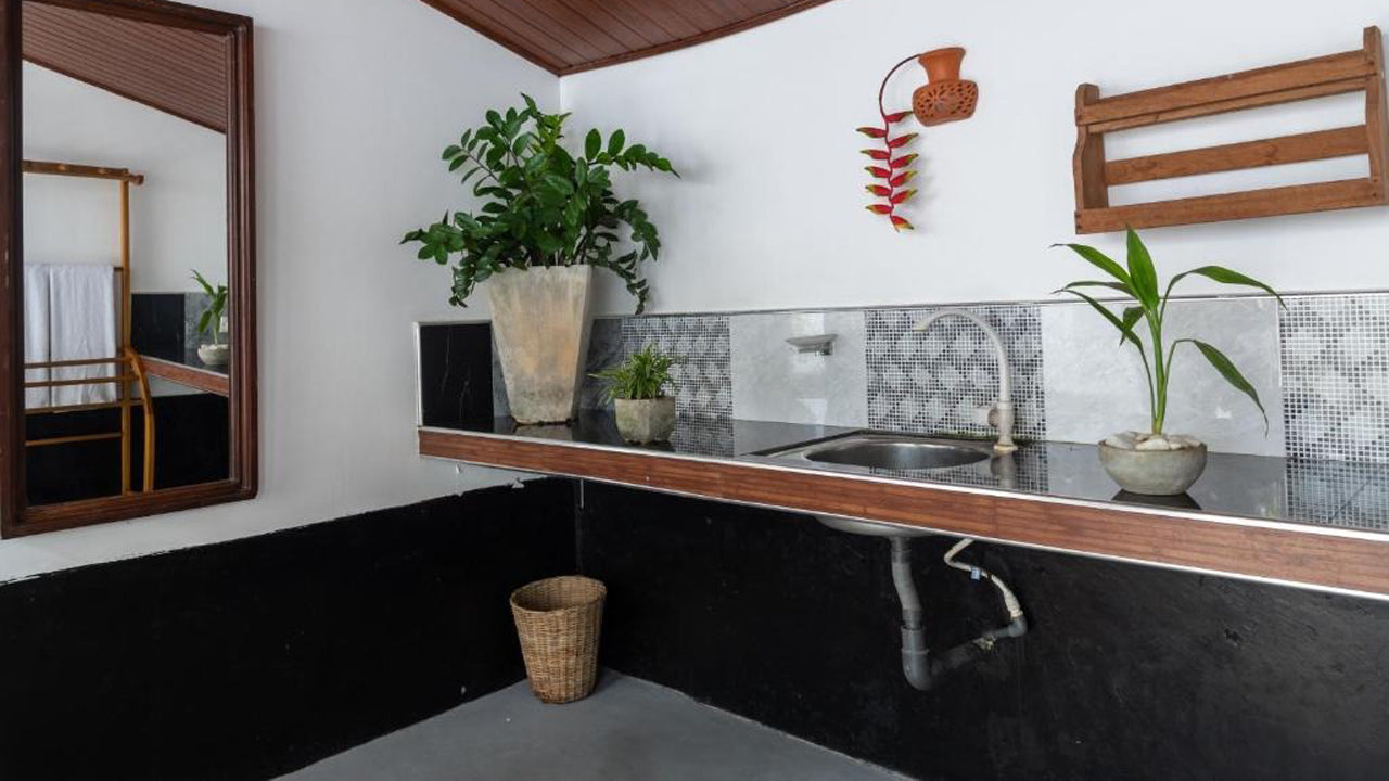 Surf & Zen, Habaraduwa