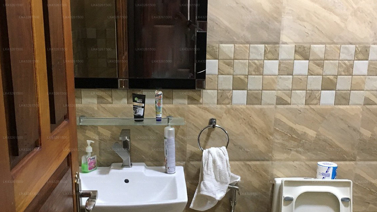 Bluewater Beach Resort, Trincomalee