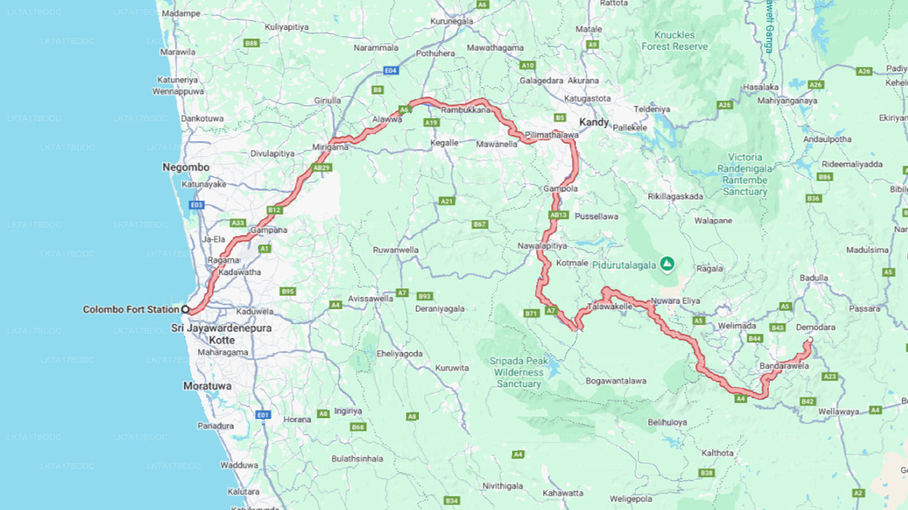 Przejazd pociągiem z Kolombo do Ella (pociąg nr 1015 „Udarata Menike”)