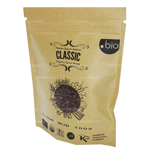 Całe goździki organiczne