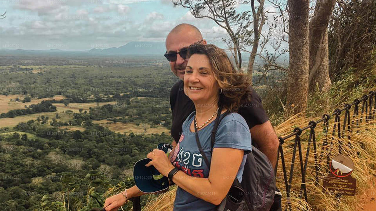 Sigirya i Minneriya z Kolombo (2 dni)