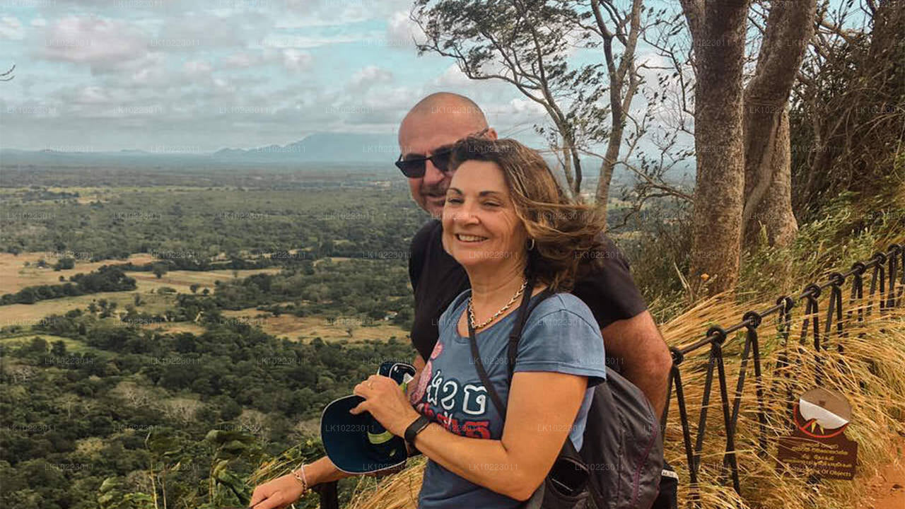 Sigirya i Minneriya z Negombo (2 dni)