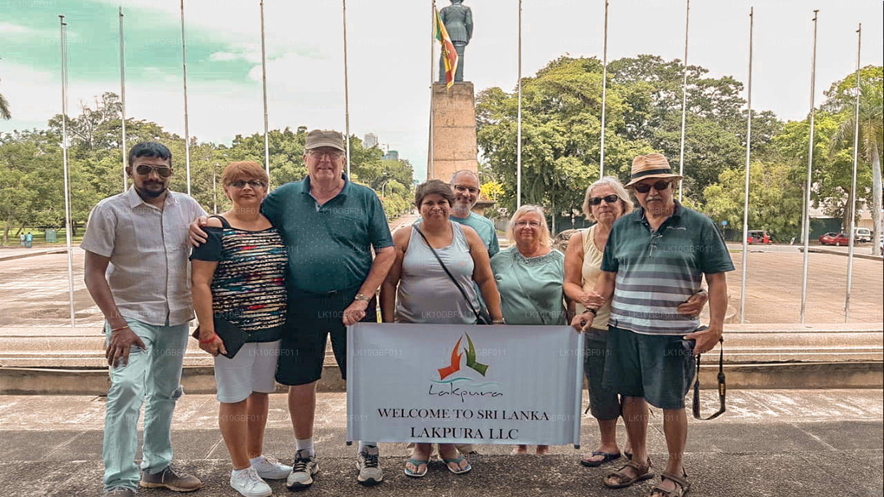 Odkrywanie Serendib (16 dni)