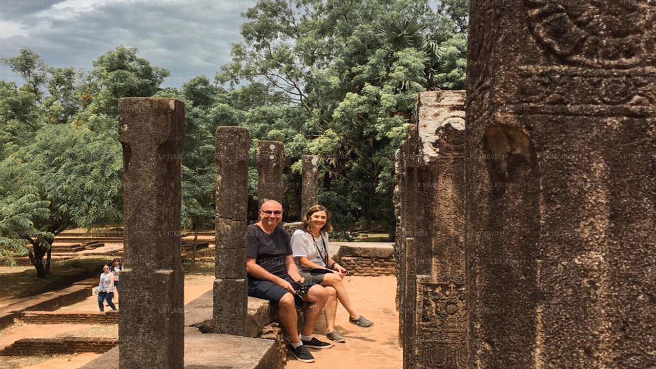 Świątynie i przyroda (22 dni)