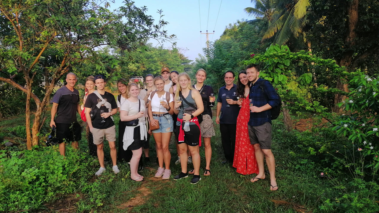 Lot balonem na ogrzane powietrze z Dambulli