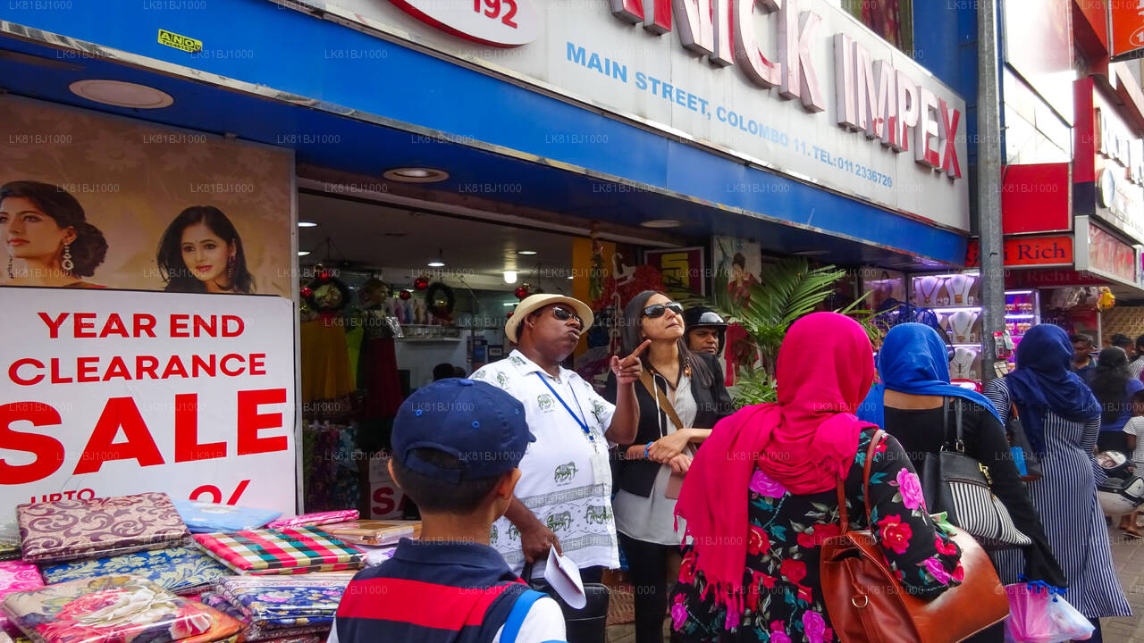 Spacer po mieście Colombo z lokalnym portem morskim w Kolombo