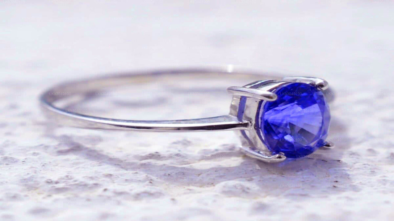 Pracownia kamieni szlachetnych i biżuterii z Weligama